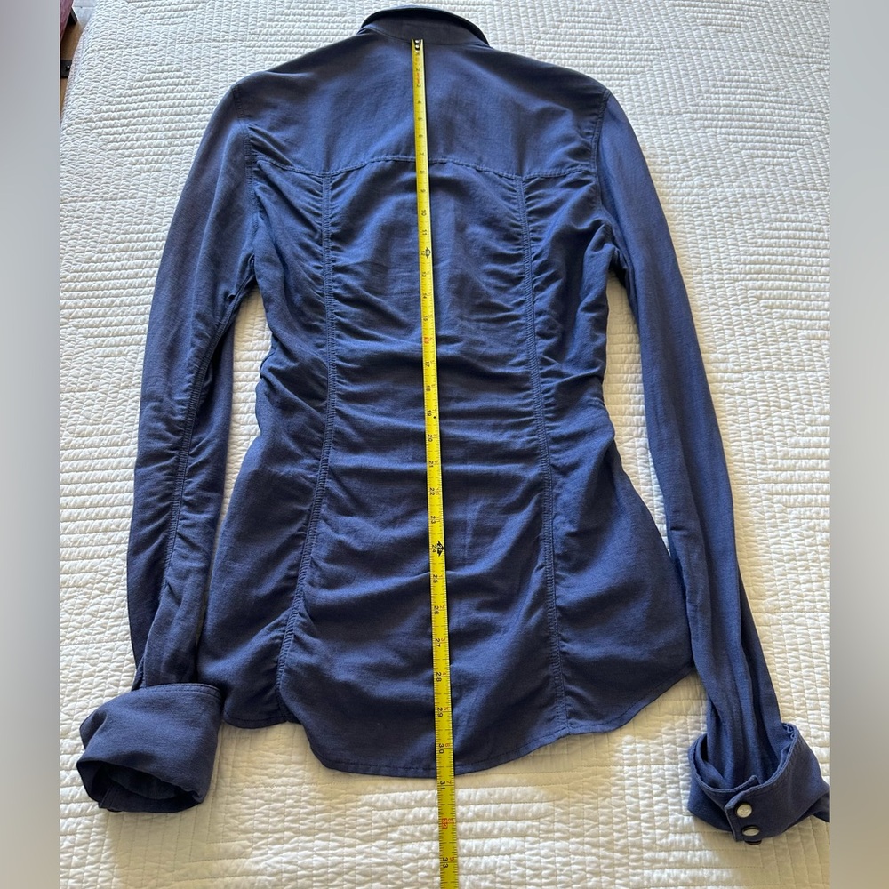 Escada Ruched Button-Up Shirt in blue - Picture 4 of 8